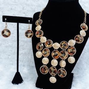 Amazing Huge Leopard Bib Necklace & Earrings